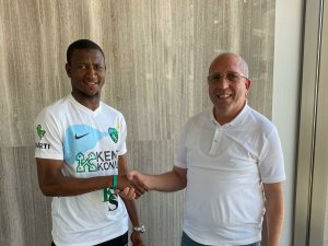 Kocaelispor’da Cisse’nin Sözleşmesi Karşılıklı Olarak Feshedildi