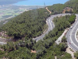 Emniyet’in ‘Uçan Göz’ünü Kadın Pilot Uçurdu