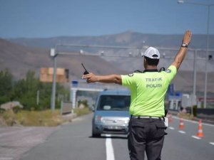 Erzincan’a Bayram Süresi Boyunca 423 Bin 112 Araç Giriş Yaptı