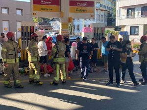 İ̇stanbul’da Akaryakıt İstasyonunda Dehşet Anları: 3 Yaralı