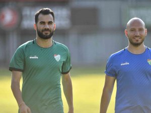 Bursaspor Ara Vermeden Çalışıyor