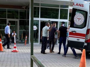 Konya’da Cip Traktörün Römorkuna Çarptı: 1 Yaralı