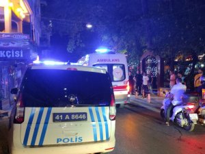 Nargile Şişesiyle Kızının Kafasına Vurdu
