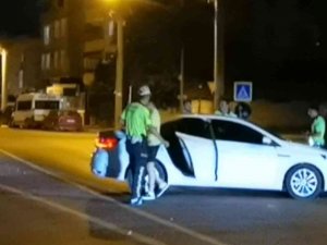 Bursa’da Hareketli Gece, 16 Yaşındaki Sürücü, Havaya Ateş Açarak Durduruldu, O Anlar Kamerada