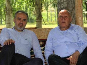 Başkan Pekmezci, Bursa Heyetini Ağırladı