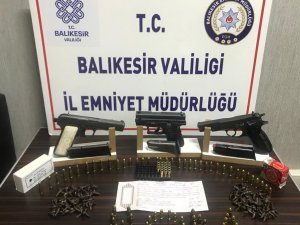 Balıkesir’de 74 Aranan Şahsa Operasyon