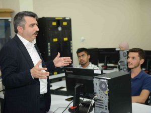 Yıldırım’da Önce Eğitim Sonra İş