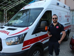 Zamanla Yarışan Ambulans Şoförleri, Duyarsız Sürücülerin Engeline Takılıyor