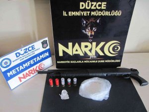 Düzce’ye Uyuşturucu Getirirken Yakalandı