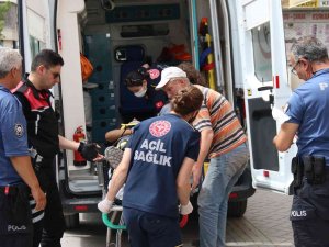 Babasıyla Bina Yıkımında Çalışan 17 Yaşındaki Çocuğun Üzerine Kolon Devrildi