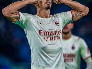 Zlatan Ibrahimovic, 1 Yıl Daha Milan’da!