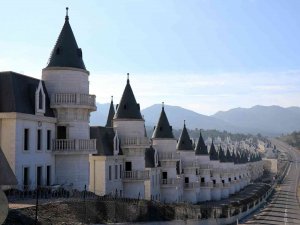 Bolu’da, "Şato Tipi" Evlerde Yeni Gelişme