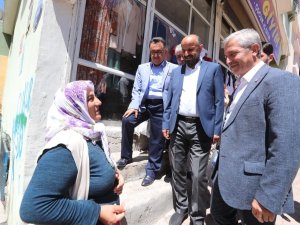 Milletvekili Kirazoğlu Ve Başkan Tahmazoğlu Esnafı Ve Vatandaşı Ziyaret Etti