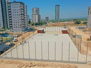 Mezitliler Bir Spor Kompleksine Daha Kavuşuyor