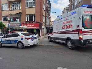 Motosikletin Çarptığı Yaşlı Kadın Yaralandı