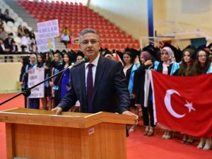 Baün Rektörü Prof. Dr. İ̇lter Kuş’tan Tercih Yapacak Öğrencilere Davet
