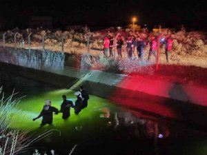 14 Saattir Kayıp Olan Rafet Ve Hakkı İçin Arama Çalışması Sulama Kanalında Yoğunlaştı