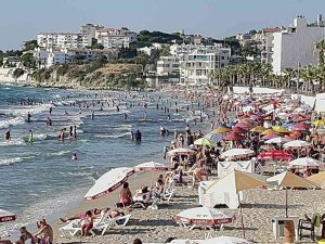 Bayram Bitti Ancak Kuşadası’nda Yoğunluk Devam Ediyor