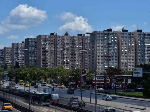 Fahiş Zam Yapan Ev Sahipleri Kira Almakta Zorlanıyor