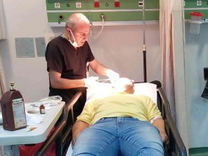 Markette Kurusıkı Tabancayla Şaka Yaparken Kafasından Kendini Vurdu