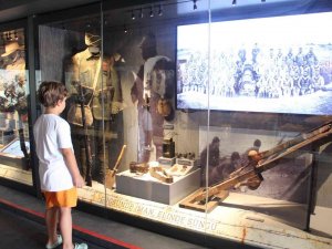 Çanakkale Savaşları Mobil Müzesi Kaş’ta Ziyarete Açıldı