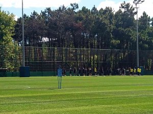 Fenerbahçe, Dinamo Kiev Maçı Hazırlıklarını Tamamladı