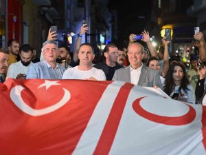 Okçular Vakfı, Kktc’de Bayrak Yürüyüşüne Katıldı