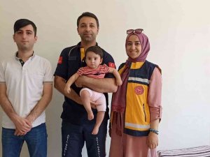 112 Acil Servis Görevlisi Telefon Desteğiyle 10 Aylık Bebeğin Hayatını Kurtardı