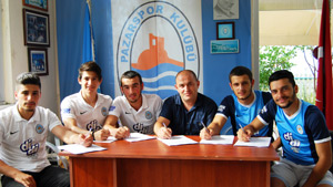 Pazarspor Genç Oyuncularla Sözleşme İmzaladı