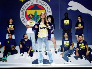 Fenerbahçe’nin Yeni Sezon Formaları Tanıtıldı