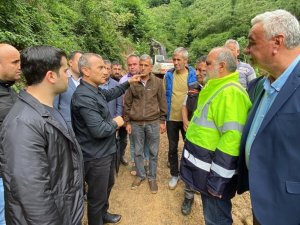 Vali Sonel, Şiddetli Yağışların Hasara Yol Açtığı İlçede İncelemelerde Bulundu