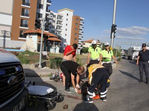 Kula’da İki Ayrı Motosiklet Kazası: 1’i Ağır 4 Yaralı