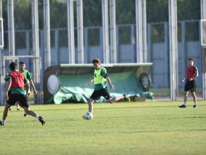 Bursaspor’da Hazırlıklar Sürüyor