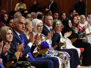 Emine Erdoğan, Filistin Gençlik Orkestrası Ve Cso Sanatçılarının “Barış Konseri”ni İzledi