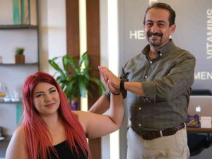 Tekerlekli Sandalyeden Omuriliğine Yerleştirilen Pille Kurtuldu