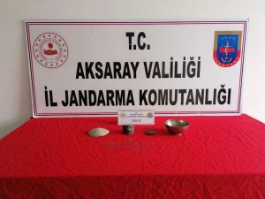 Satmak İçin Getirdiği Tarihi Eserlerle Jandarmaya Yakalandı