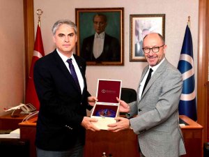 New York Tirana Üniversitesi Rektörü Prof. Dr. Erdemir’den Rektör Erdal’a Ziyaret