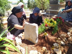 Tüfekle İntiharda Kan Donduran Cinayet İddiası