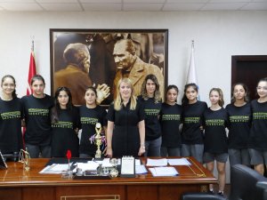 Denizli’yi Temsil Eden Sporcular Başkan Doğan’la Bir Araya Geldi