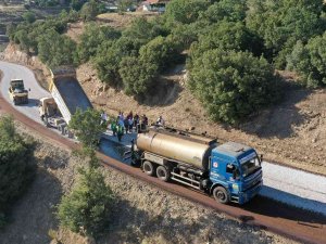 Denizli’nin 19 İlçesinde Asfalt Seferberliği Sürüyor