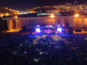 Şanlıurfa’da Emre Aydın Konseri