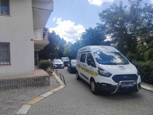 Sarıyer’de Yalnız Yaşayan Genç Evinde Ölü Bulundu