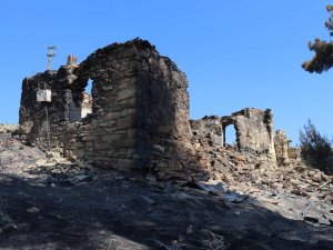 Yangın Dehşetini Yaşayan Gördes’ten İç Yakan Kareler