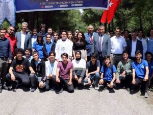 Siirt Türk Telekom Fen Lisesinden Rekor Başarı: 53 Öğrenci Tıp Fakültesinin Yolunu Tutacak