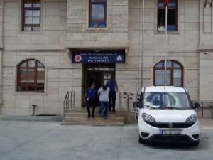 Otobüs Durağında Bekleyen Kadını Taciz Eden Şüpheli Tutuklandı