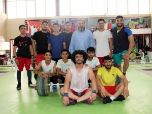 Vanlı Halterciler Türkiye Şampiyonasına Hazır