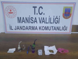 Jandarmayı Görünce Panikledi Yakayı Ele Verdi