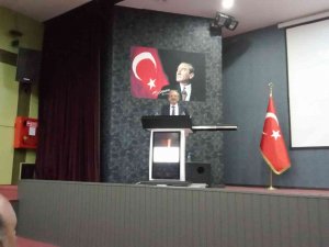 Aile Okulu Projesi İle Anne Ve Babalar Okul Sıralarına Oturuyor