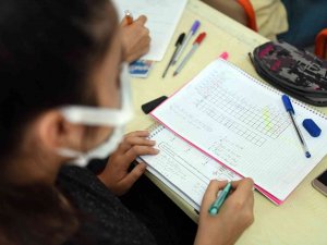 Mersin’de Kurs Merkezlerindeki 151 Öğrenci Yks’de İlk 50 Bine Girdi