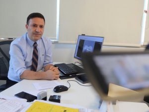 Prof. Dr. Özkaya: "Astım Tedavisinde Kullanılan Bir İlaç Covid-19 Tedavisinde Etkili"